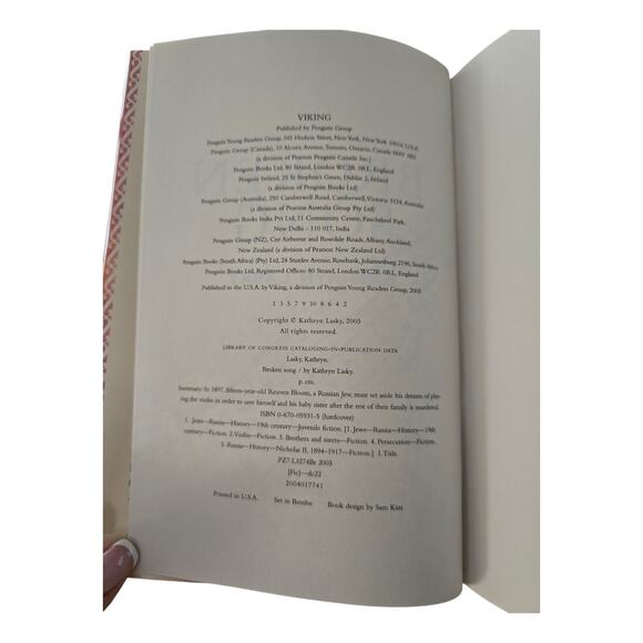 Broken Song Signed by Kathryn Lasky Hardcover Book 2005 1st Ed 1st Print - Picture 3 of 6